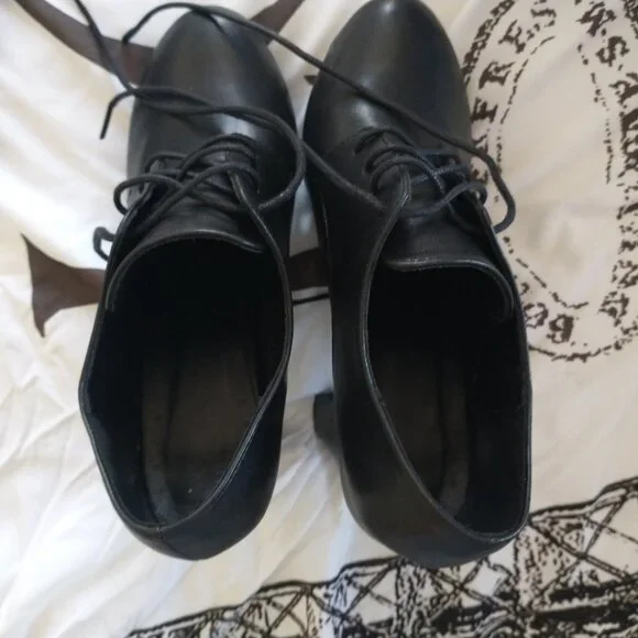 High heel - Picture 3 of 6